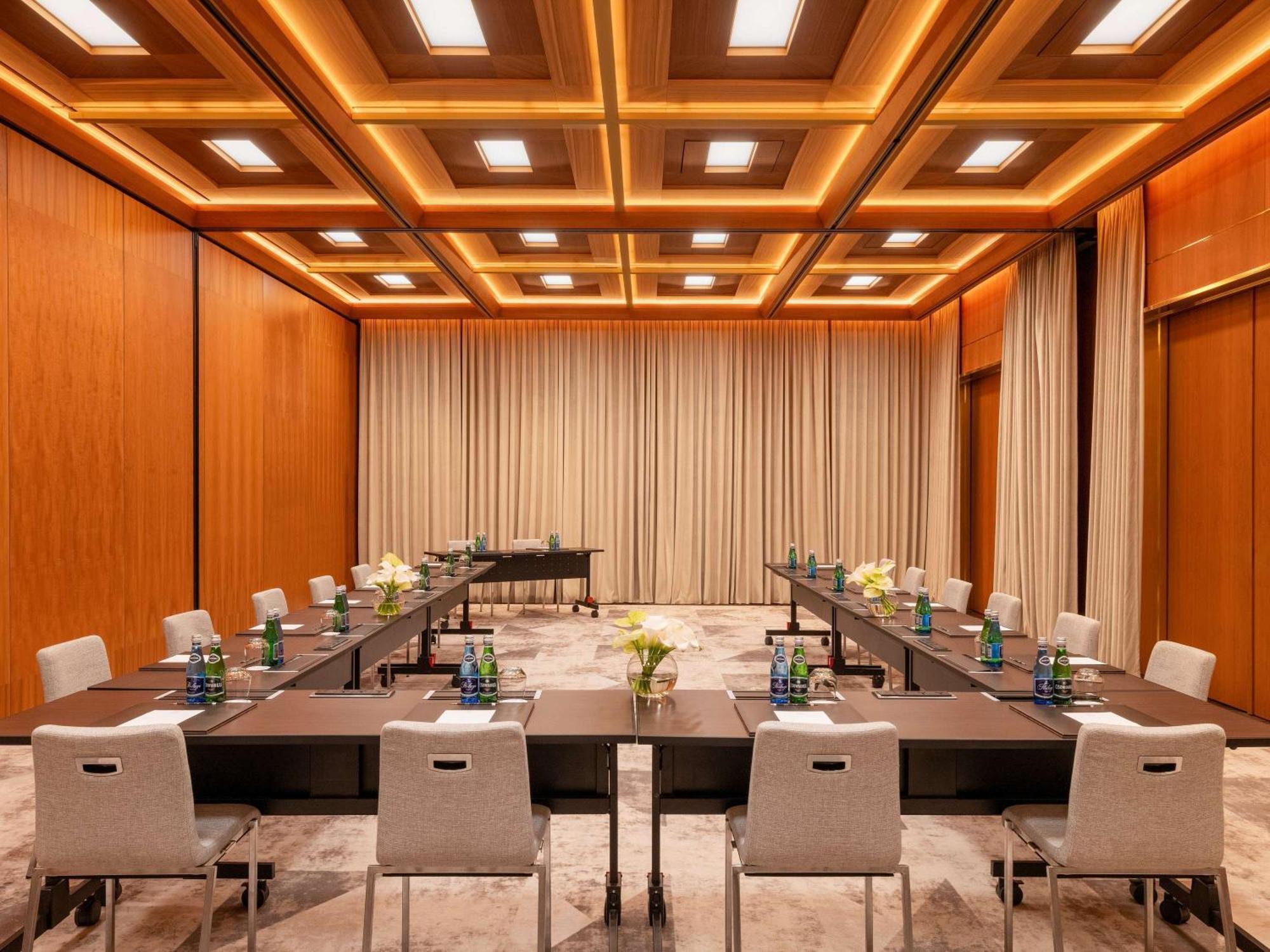 Hotel Raffles Europejski 5*
